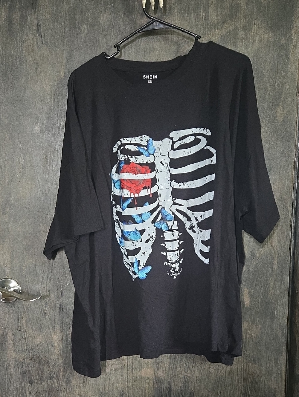 SHEIN Black Short-Sleeve Tee with Blue Butterflies and Red Rose Graphic